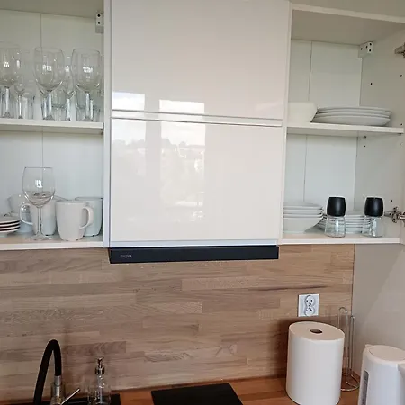 Moniuszki 4 צ'שין