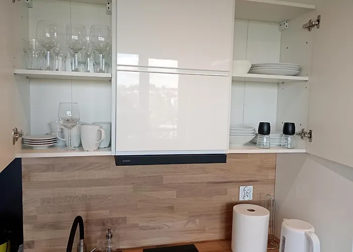 Moniuszki 4 צ'שין